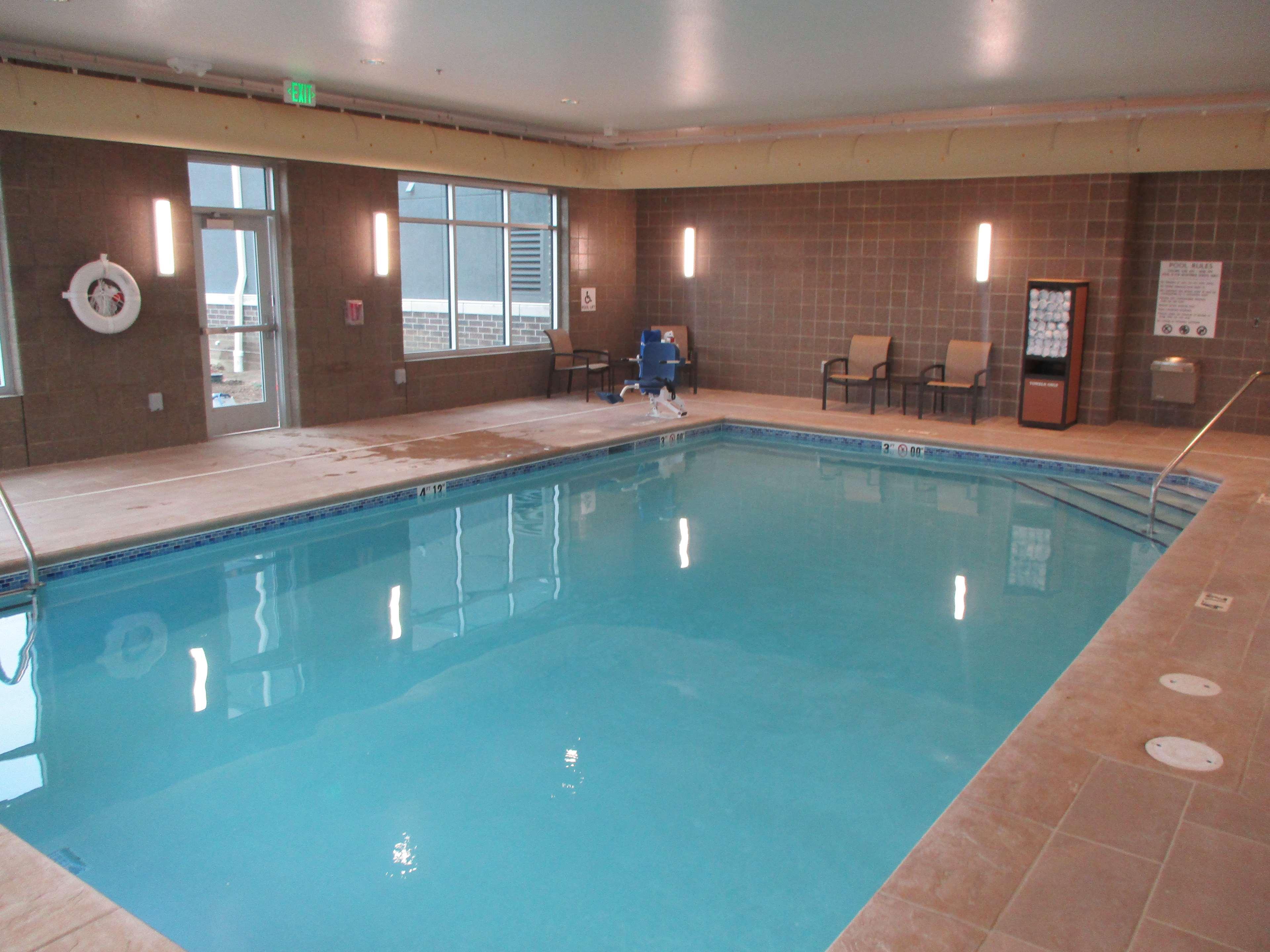 Best Western Plus Lakeview Hotel Madison Buitenkant foto