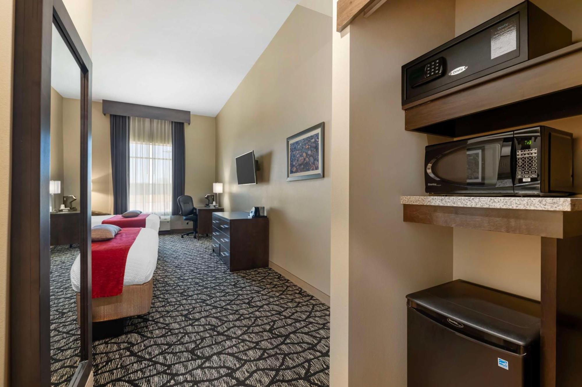 Best Western Plus Lakeview Hotel Madison Buitenkant foto